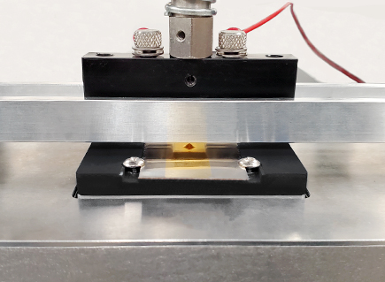 electrical connector fretting wear test setup on FFT-M fretting tester